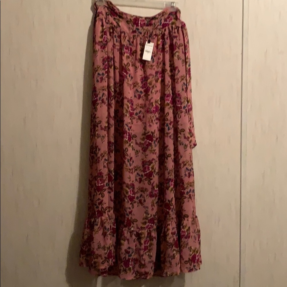 Express Skirt NEW WITH TAGS